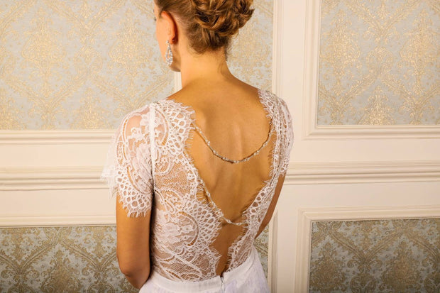 Johanna Back Chain