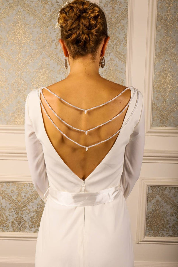 Yinka Back Chain