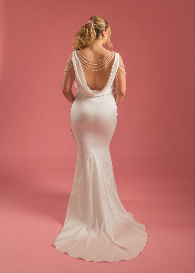 Beatrice Back chain