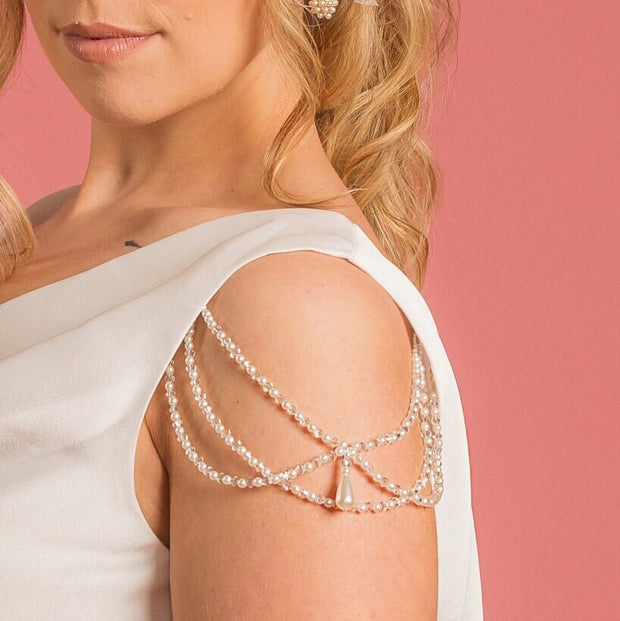 Vicky Arm Chain
