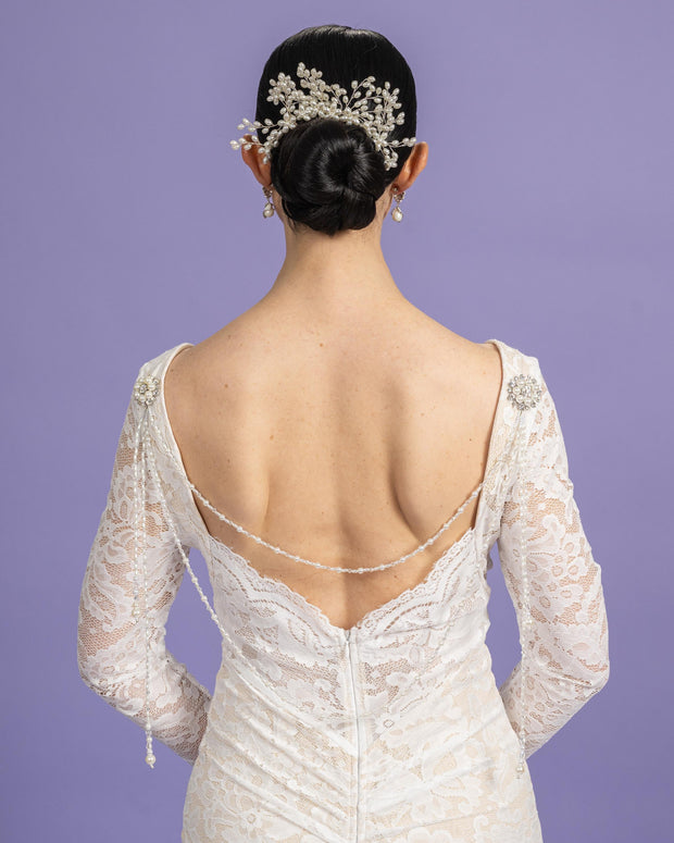 Emelia Back Chain