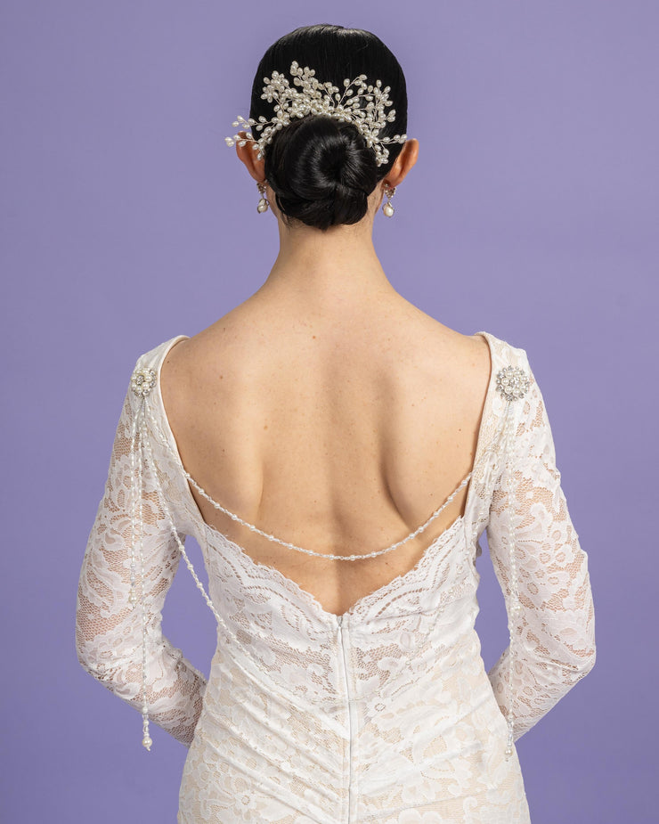 Emelia Back Chain