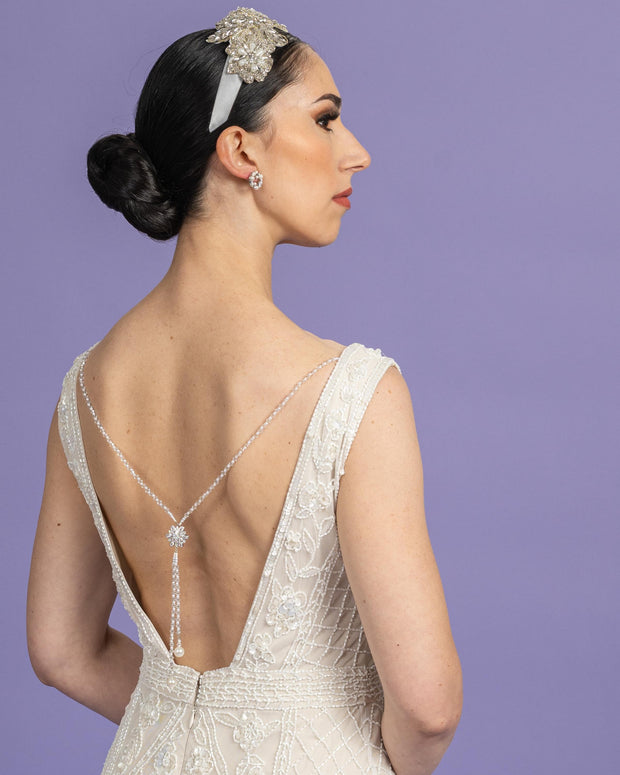 Olivia Back Chain