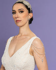 Elianna Arm Chain