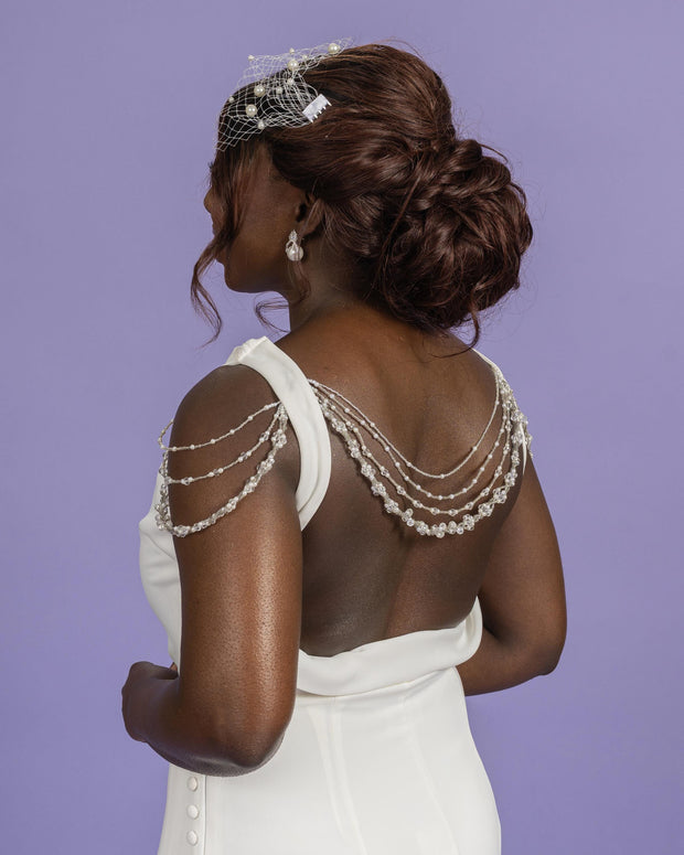 Lizzy Back Chain