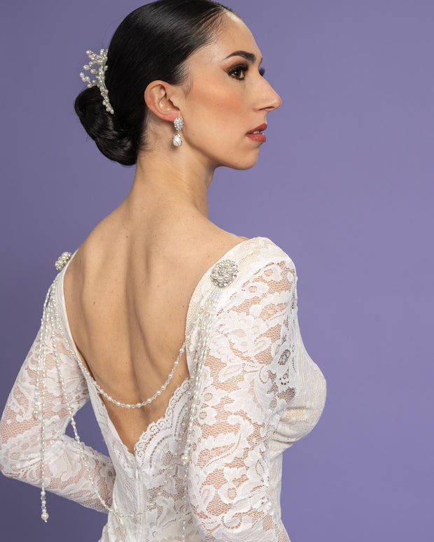 Emelia Back Chain