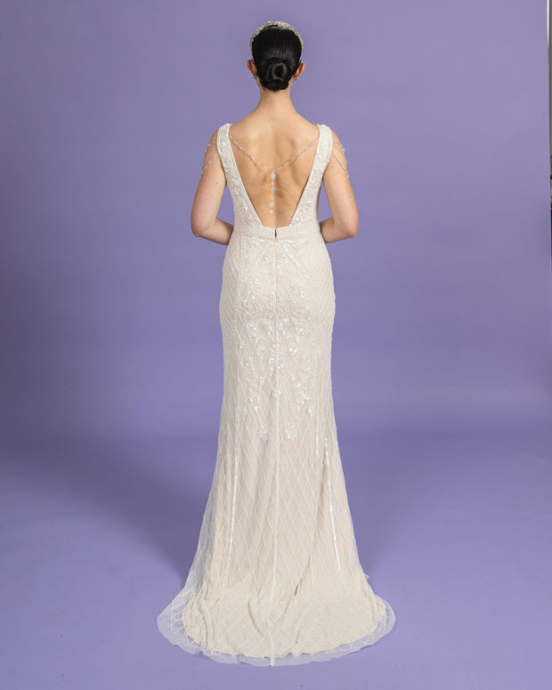 Ariella Back Chain