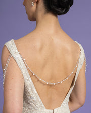 Lara Back Chain