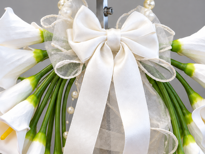 Tori ivory satin and organza bow detail